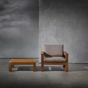 Lars Armchair